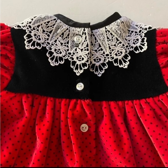 EUC vintage red velvet dress - Picture 4 of 5